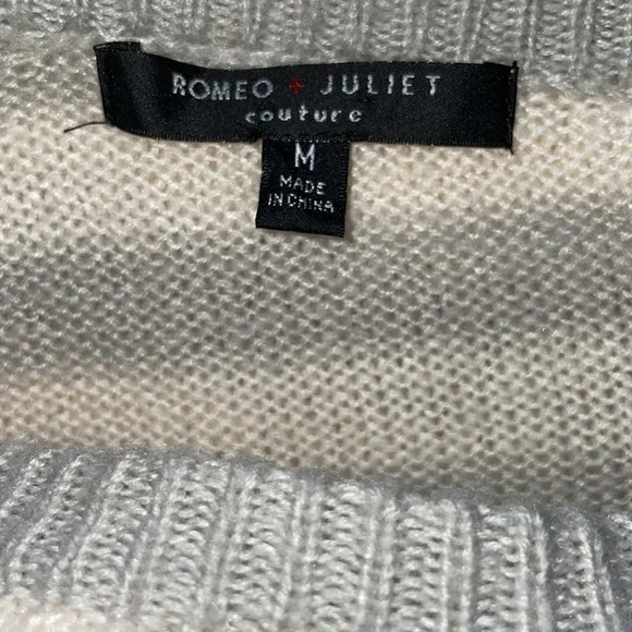 ROMEO & JULIET COTURE Y2K One Shoulder Stripe Sweater Gray & Winter White Size M - Picture 11 of 13